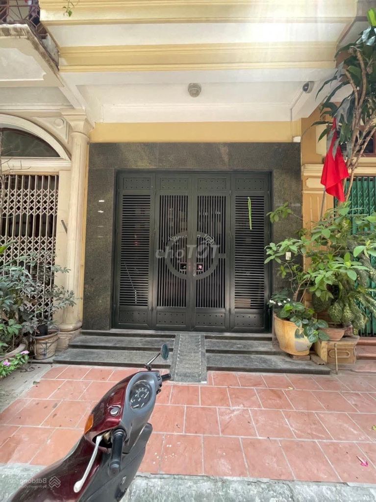 125 Дом Trung Kien Lane в аренду - 50 м x 5 этажей - цена всего 23 миллиона в час