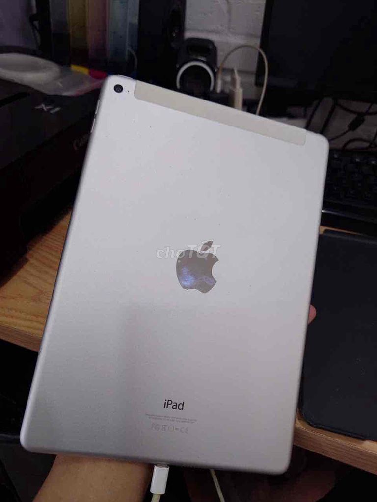 Apple iPad Air 2 16GB Bạc. Mua bán Máy tính bảng tại Thành phố Thủ Đức Tp Hồ Chí Minh được đăng bởi Trần Hữu Hoàng hình 1