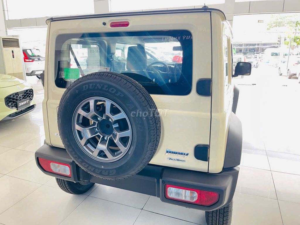 Suzuki JIMNY ưu đãi bất ngờ, giao xe tận nhà. Mua bán Ô tô tại Thành phố Thủ Đức Tp Hồ Chí Minh được đăng bởi công ty ô tô Sài Gòn đại lý ô tô Su zu ki chính hãng hình 5