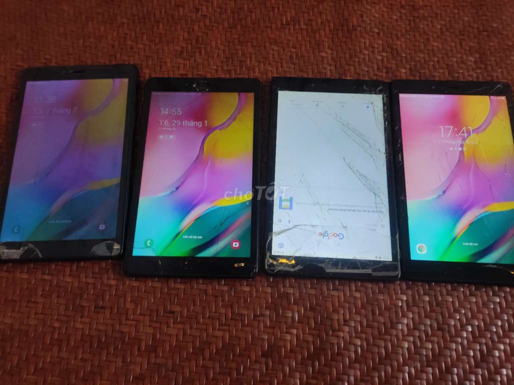 Samsung Tab A8 2019 (T295) Android 11 nứt kính. Mua bán Máy tính bảng tại Quận Cầu Giấy Hà Nội được đăng bởi Ngo Tuan hình 1