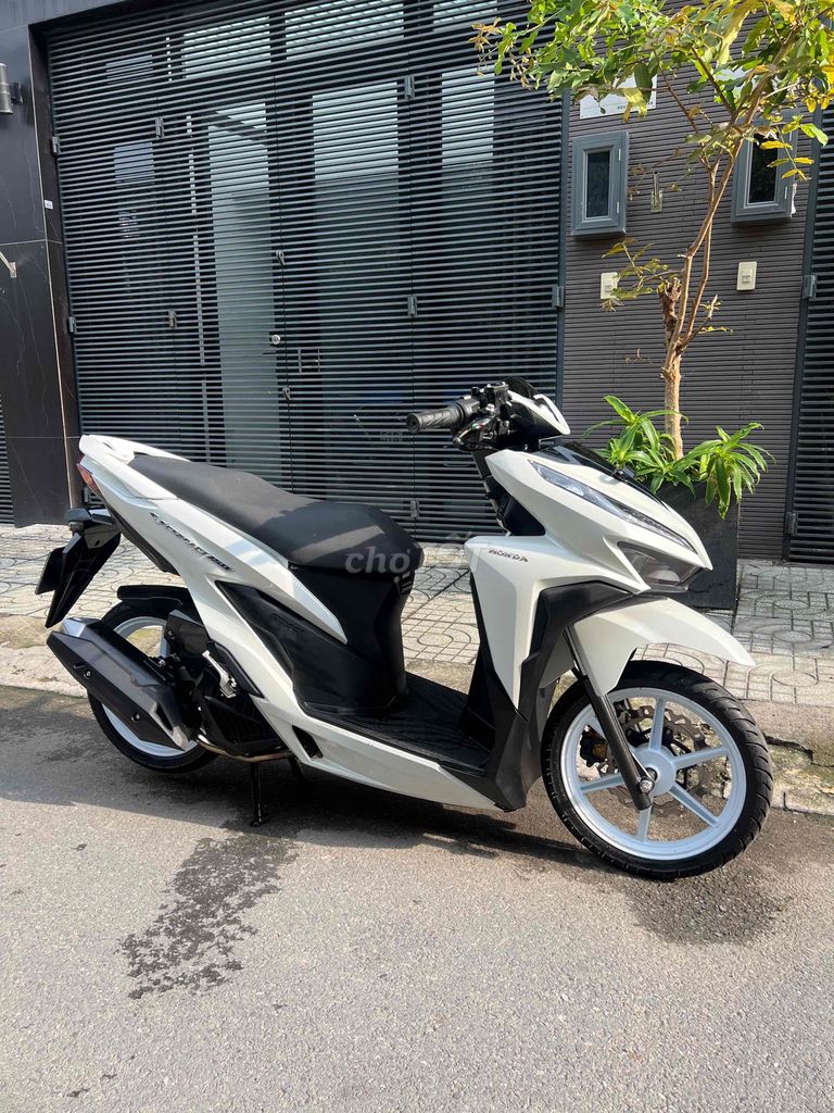 VARIO KIỂNG BSTP TRẮNG ĐEN. Mua bán Xe máy tại Quận Gò Vấp Tp Hồ Chí Minh được đăng bởi Nguyễn Cường hình 2