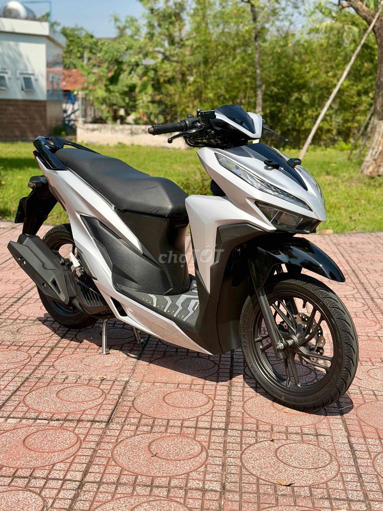 Vario 150 Bs 94 dk 2021 màu bạc poscher đẹp keng. Mua bán Xe máy tại Thành phố Thủ Đức Tp Hồ Chí Minh được đăng bởi xe máy kha hoàng hình 4