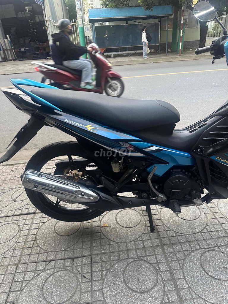 Yamaha Exciter 135 Xanh đen up lc. Mua bán Xe máy tại Thành phố Thuận An Bình Dương được đăng bởi xe máy phước thịnh hình 3