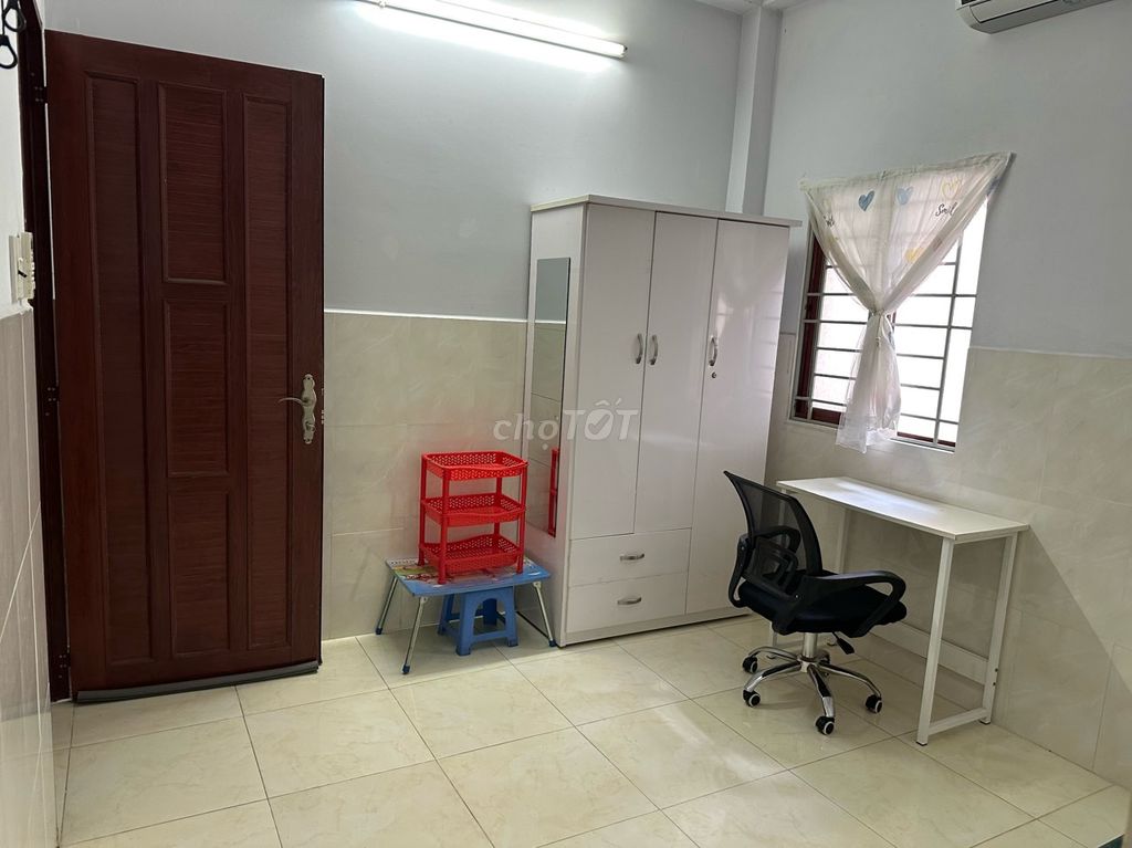Phòng trọ sạch đẹp Quận 10 kế cạnh khu Hà Đô Centrosa. Cho thuê phòng trọ tại Quận 10 Tp Hồ Chí Minh được đăng bởi Huỳnh Anh Tuấn hình 2