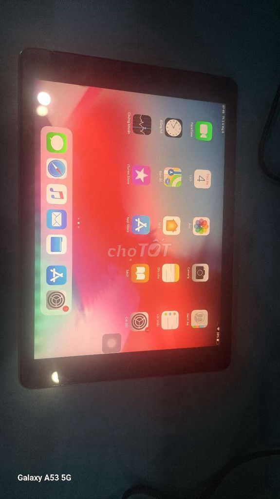 Apple iPad Air 32GB iPadOS 12.5.8 98%. Mua bán Máy tính bảng tại Quận Bình Tân Tp Hồ Chí Minh được đăng bởi Long Duong hình 1