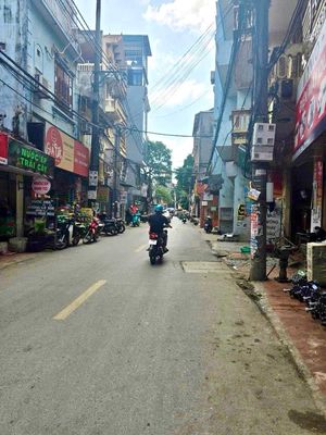 Chủ bán đất mặt phố Trần Cung hai mặt tiền 5,5m, kinh doanh sầm uất MT