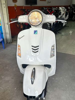 Vespa GTS  ( e có bán góp ). Mua bán Xe máy tại Quận Ninh Kiều Cần Thơ được đăng bởi MINH THIỆN bán xe trả góp