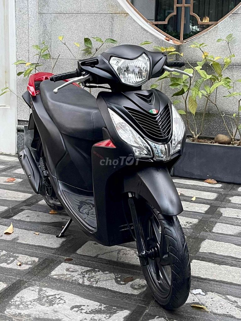 vision 2018 bản kỉ niệm khoá smakay xe rin chất. Mua bán Xe máy tại Quận Hải Châu Đà Nẵng được đăng bởi nguyễn thị hà hình 2