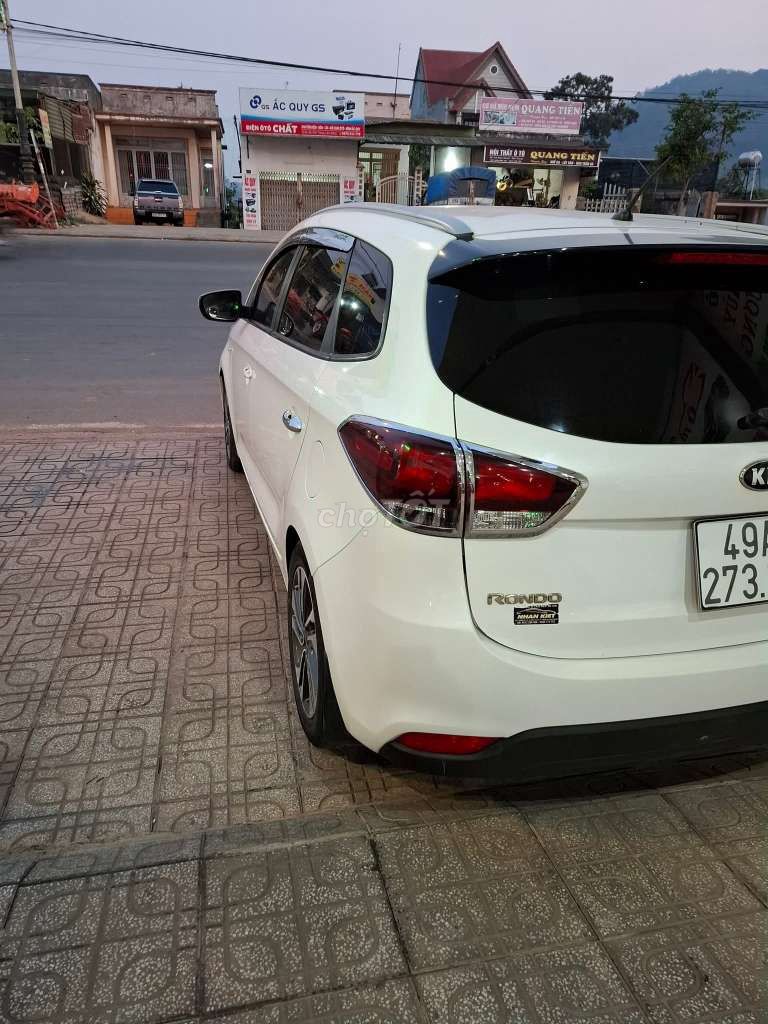 Kia Rondo 2020 Deluxe - 82000 km. Mua bán Ô tô tại Huyện Đức Trọng Lâm Đồng được đăng bởi ÔTÔ THỦY DƯƠNG hình 5