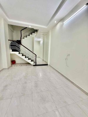 Biệt thự 220 m² · 4 PN · Hà Huy Giáp Ngay Ngã Tư Ga Tiện Về Gò Vấp