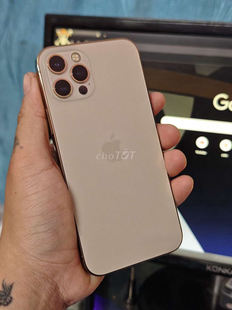 Apple iPhone 12 Pro 256GB Vàng đồng Đã sử dụng. Mua bán Điện thoại tại Huyện Nhơn Trạch Đồng Nai được đăng bởi Nguyễn An Thành hình 1