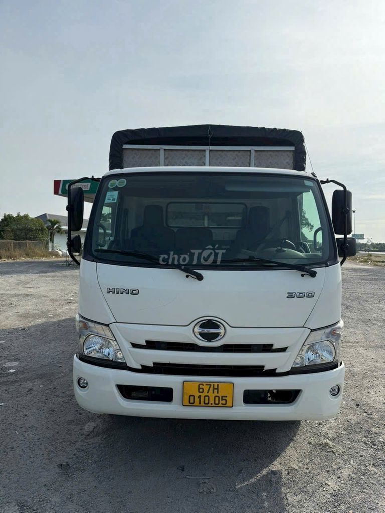 Hino 300 đời 2021 tải 4t7 thùng 5m6. Mua bán Xe tải, xe ben tại Huyện Thoại Sơn An Giang được đăng bởi Hoang Quan hình 1