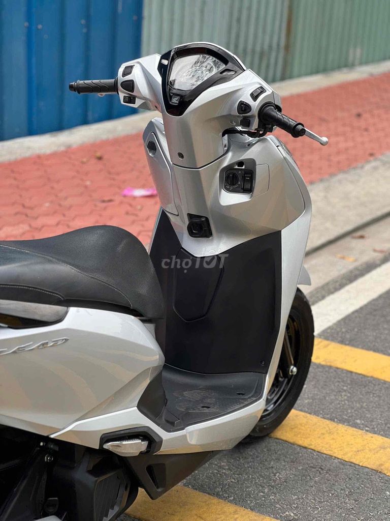 Honda Lead 125 2021 Bạc Porsche. Mua bán Xe máy tại Quận 11 Tp Hồ Chí Minh được đăng bởi Hưng Từ hình 10