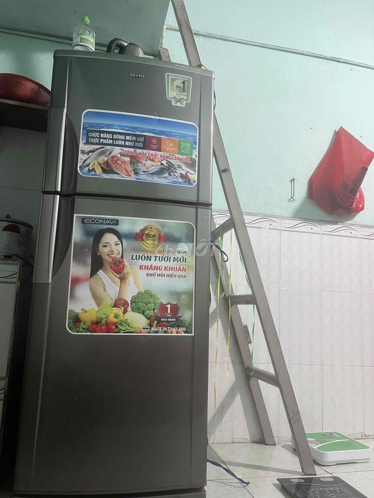 Tủ lạnh Sanyo Xám Thái Lan. Mua bán Tủ lạnh tại Thành phố Dĩ An Bình Dương được đăng bởi Nguyễn Văn Cường hình 1