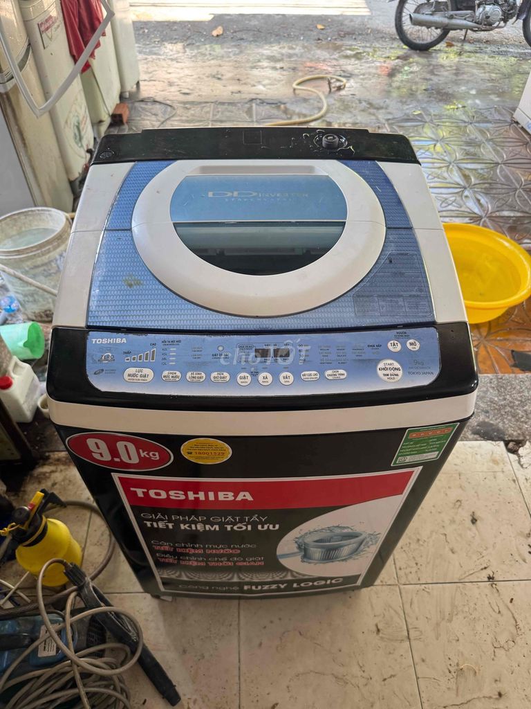 Máy giặt Toshiba 9kg Inverter. Mua bán Máy giặt tại Quận Ninh Kiều Cần Thơ được đăng bởi Hàng Điện Máy Thanh Lý hình 1