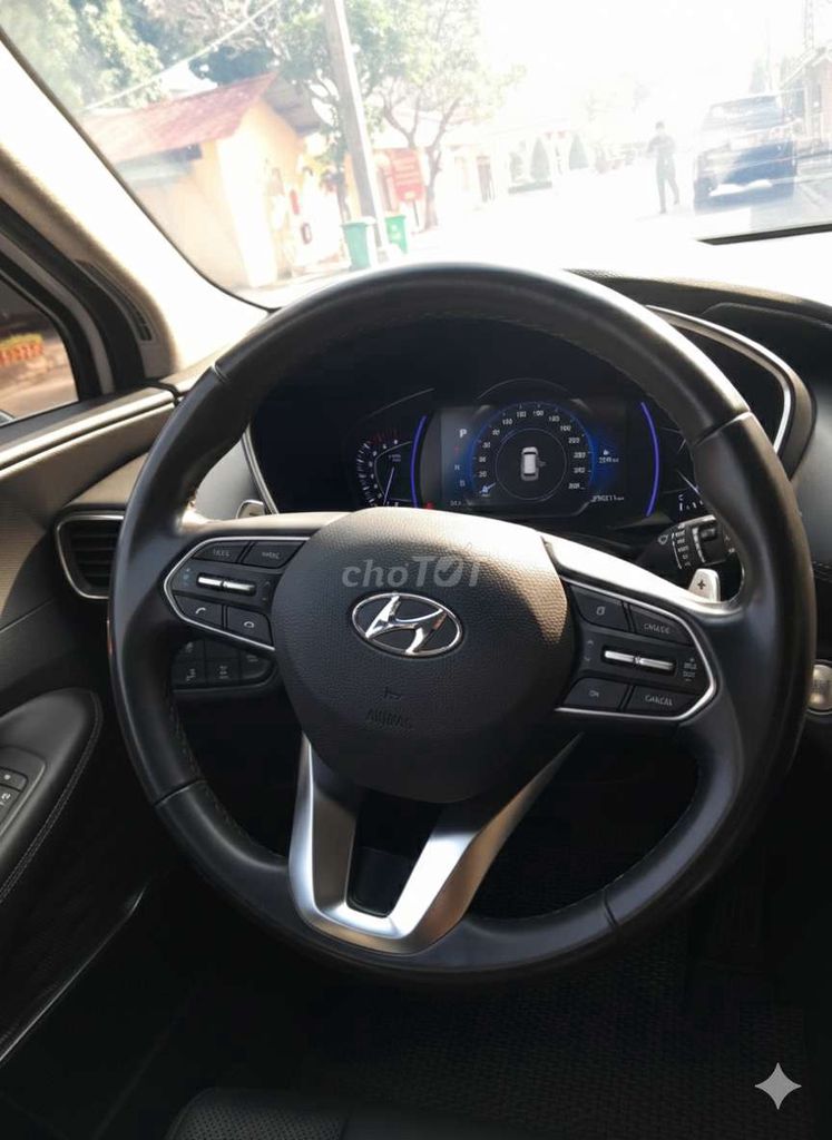 Santafe model 2019 máy xăng 2 cầu. Mua bán Ô tô tại Quận Tân Phú Tp Hồ Chí Minh được đăng bởi Đoàn Thiên Ân  hình 16