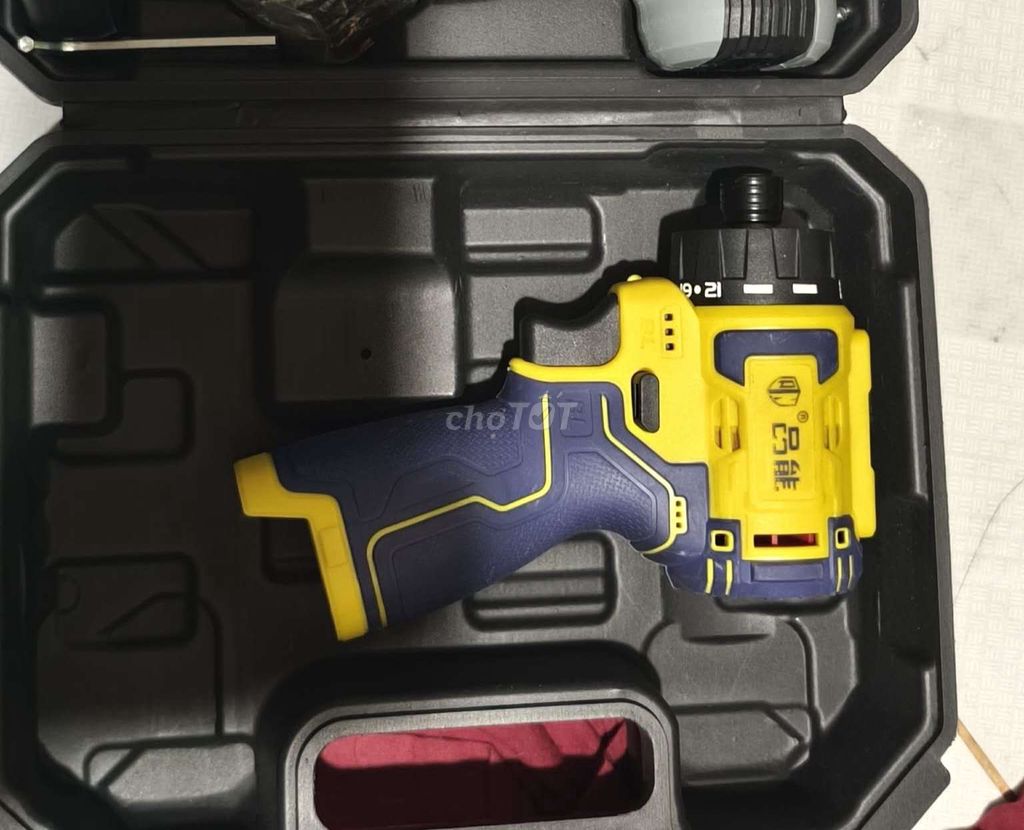 Máy vặn vít PINNENG 18V Vàng xanh. Mua bán Đồ chuyên dụng, Giống nuôi trồng tại Huyện Hòa Vang Đà Nẵng được đăng bởi Bùi Anh Khoa hình 1