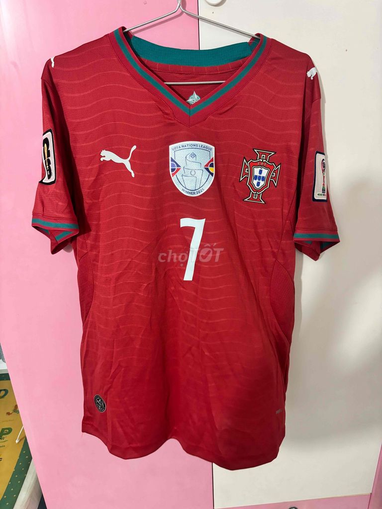 Áo bóng đá Puma Ronaldo 7 Nam size S. Mua bán Quần áo tại Thành phố Thuận An Bình Dương được đăng bởi Huynh hoai thuong hình 1