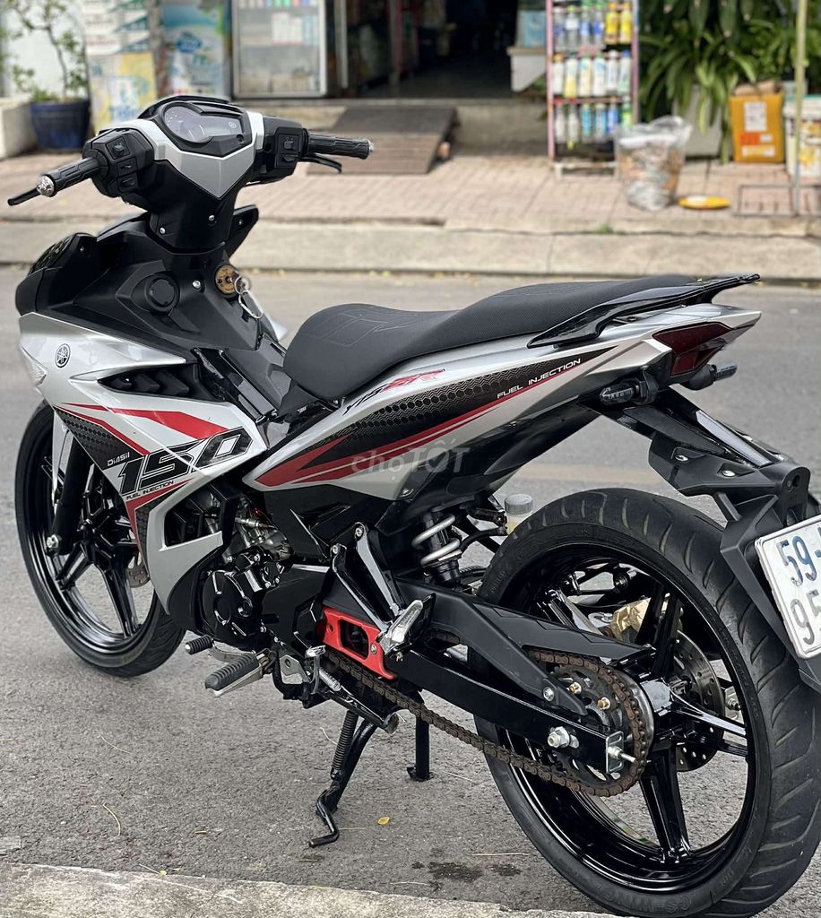 Góp đưa 11 củ nhận xe về đi. Mua bán Xe máy tại Quận 8 Tp Hồ Chí Minh được đăng bởi Đặng Thái Hòa hình 4