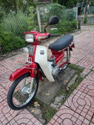 DREAM Thái 7 số 1993  màu đỏ. Mua bán Xe máy tại Thành phố Thủ Đức Tp Hồ Chí Minh được đăng bởi Nguyễn văn phụng