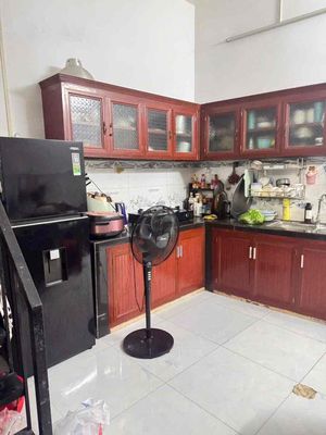 bán nhà tặng nội thất