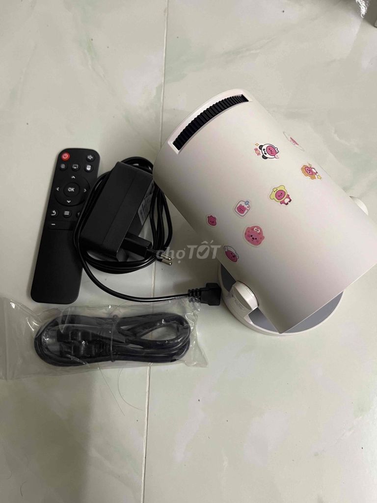 Máy chiếu mini HY300Ultra Trắng mới. Mua bán Đồ dùng văn phòng tại Quận Ninh Kiều Cần Thơ được đăng bởi Trần Đăng Khoa  hình 1