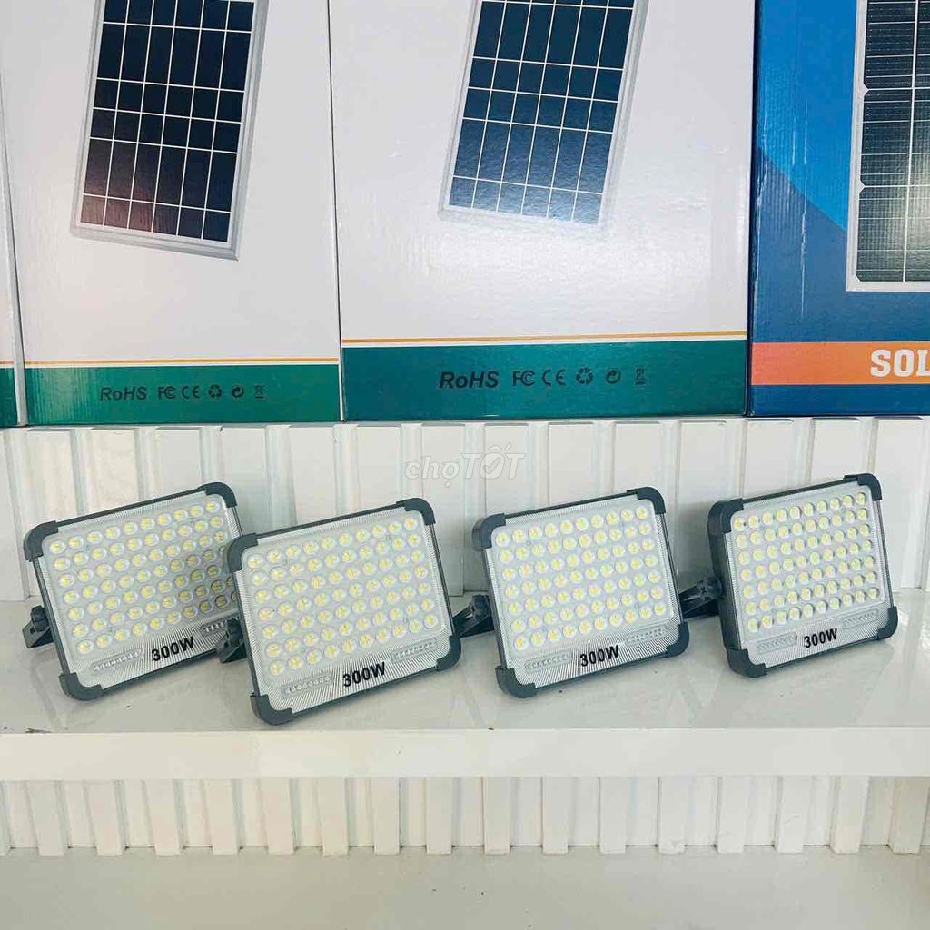 ĐÈN SẠC CHIẾU SÁNG MẠNH 5 Chế Độ Sáng Tiện Lợi. Mua bán Đèn tại Quận Bình Tân Tp Hồ Chí Minh được đăng bởi Nhân Phát SoLar Light hình 1