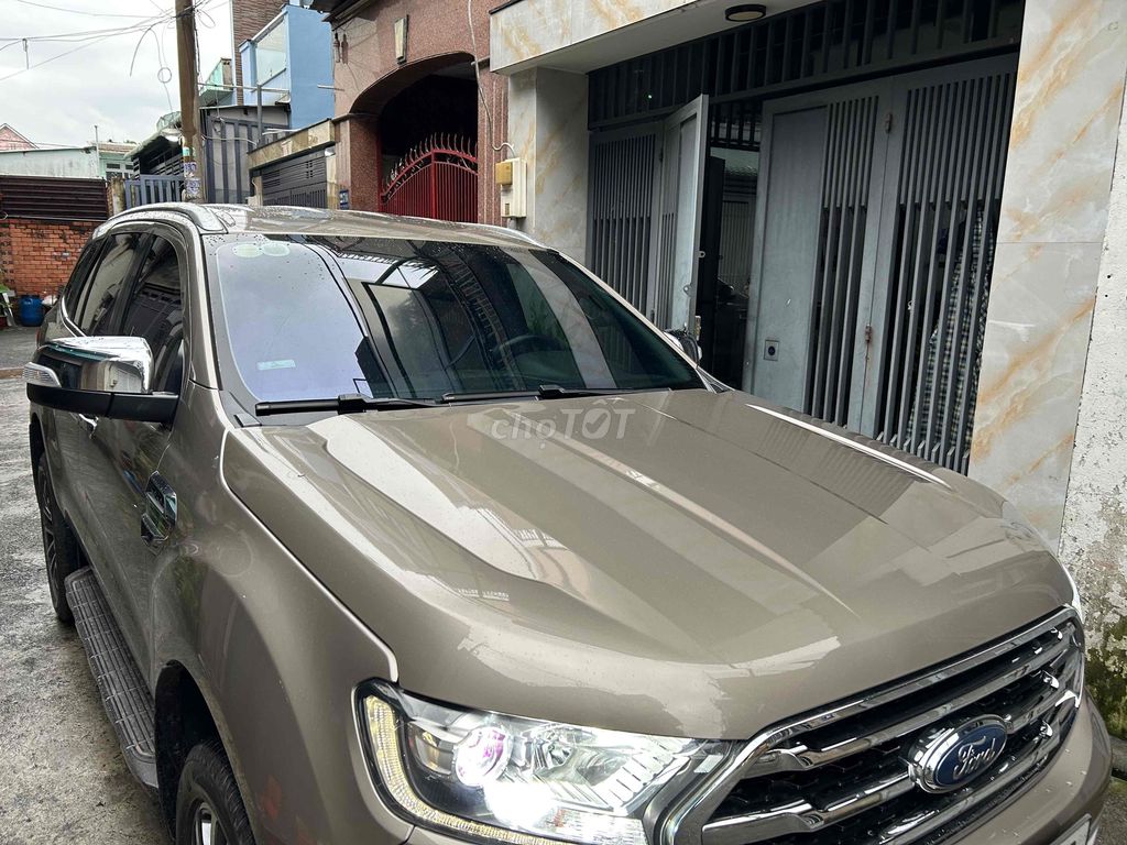 Ford Everest 2019 Titanium 2.0L AT - 1 chủ. Mua bán Ô tô tại Quận Tân Phú Tp Hồ Chí Minh được đăng bởi Dũng Bán Ford  hình 5