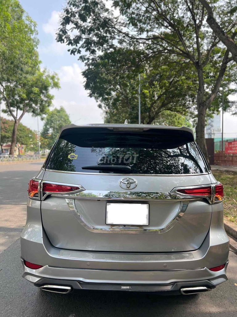 Toyota Fortuner 2019 2.7V 4x2 AT - 100000 km. Mua bán Ô tô tại Quận Tân Phú Tp Hồ Chí Minh được đăng bởi Huỳnh Thành hình 2