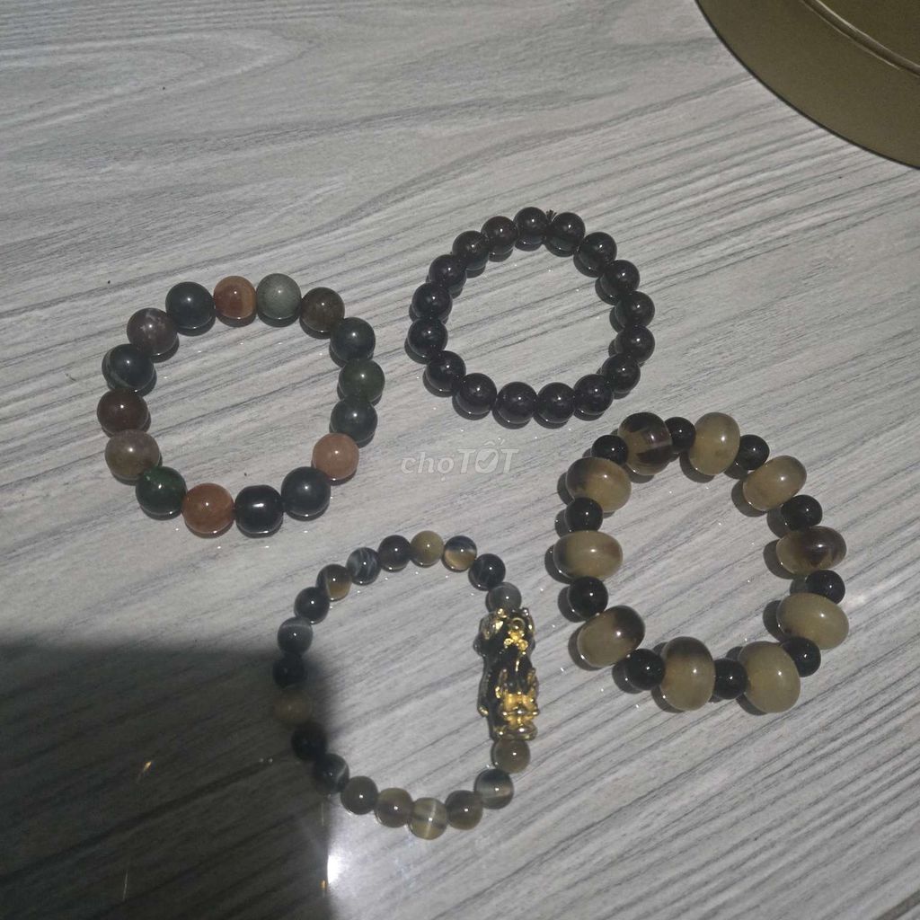 Vòng tay phong thủy đá tự nhiên unisex. Mua bán Phụ kiện thời trang khác tại Quận Tân Bình Tp Hồ Chí Minh được đăng bởi Happy Shop hình 1