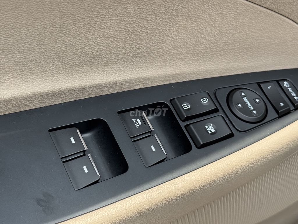 Hyundai Tucson 2018 1.6 AT Turbo - 89998 km. Mua bán Ô tô tại Quận Thanh Xuân Hà Nội được đăng bởi Châu Đặng hình 17