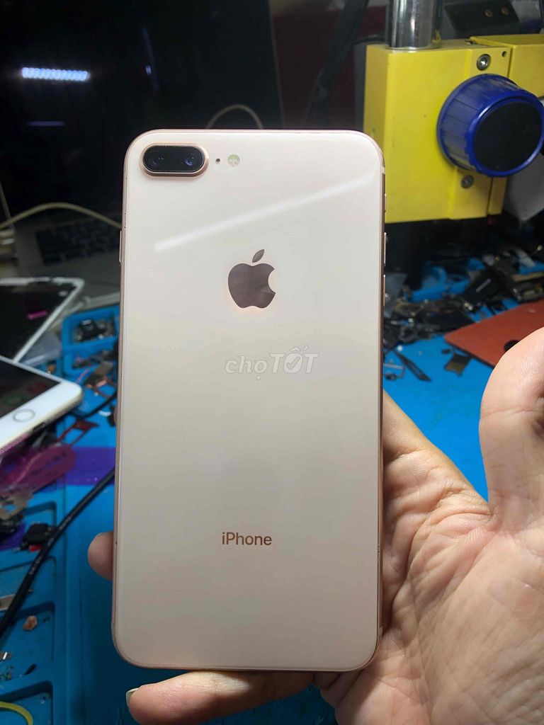 iPhone 8 plus 64GB Vàng