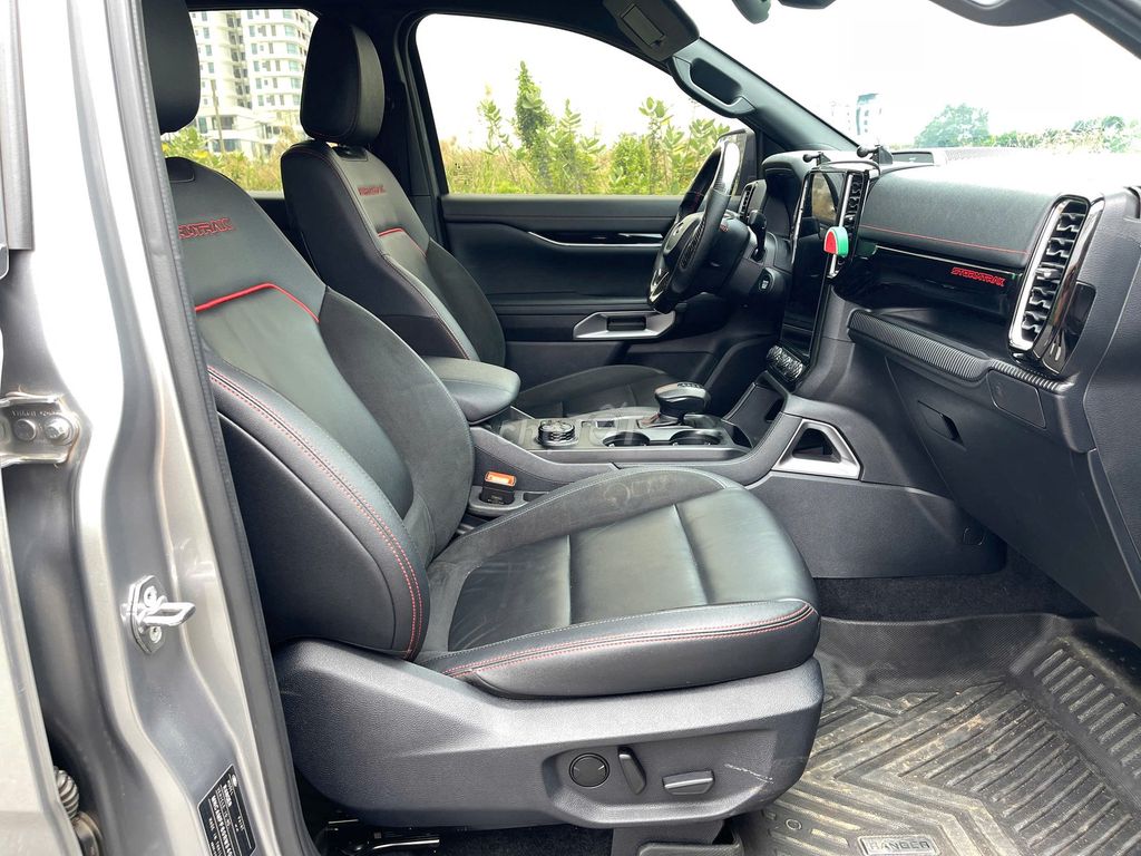 Ford Ranger 2024 Stormtrak 2.0 4X4 AT - 29000 km. Mua bán Ô tô tại Quận 3 Tp Hồ Chí Minh được đăng bởi  Sài Gòn Ford Used Car hình 15