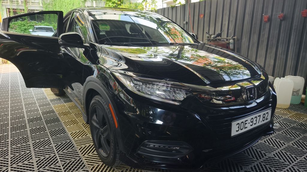 Honda HR-V 2019 HR-V L - 49000 km. Mua bán Ô tô tại Quận Ba Đình Hà Nội được đăng bởi Đỗ Ngọc Chiến hình 1
