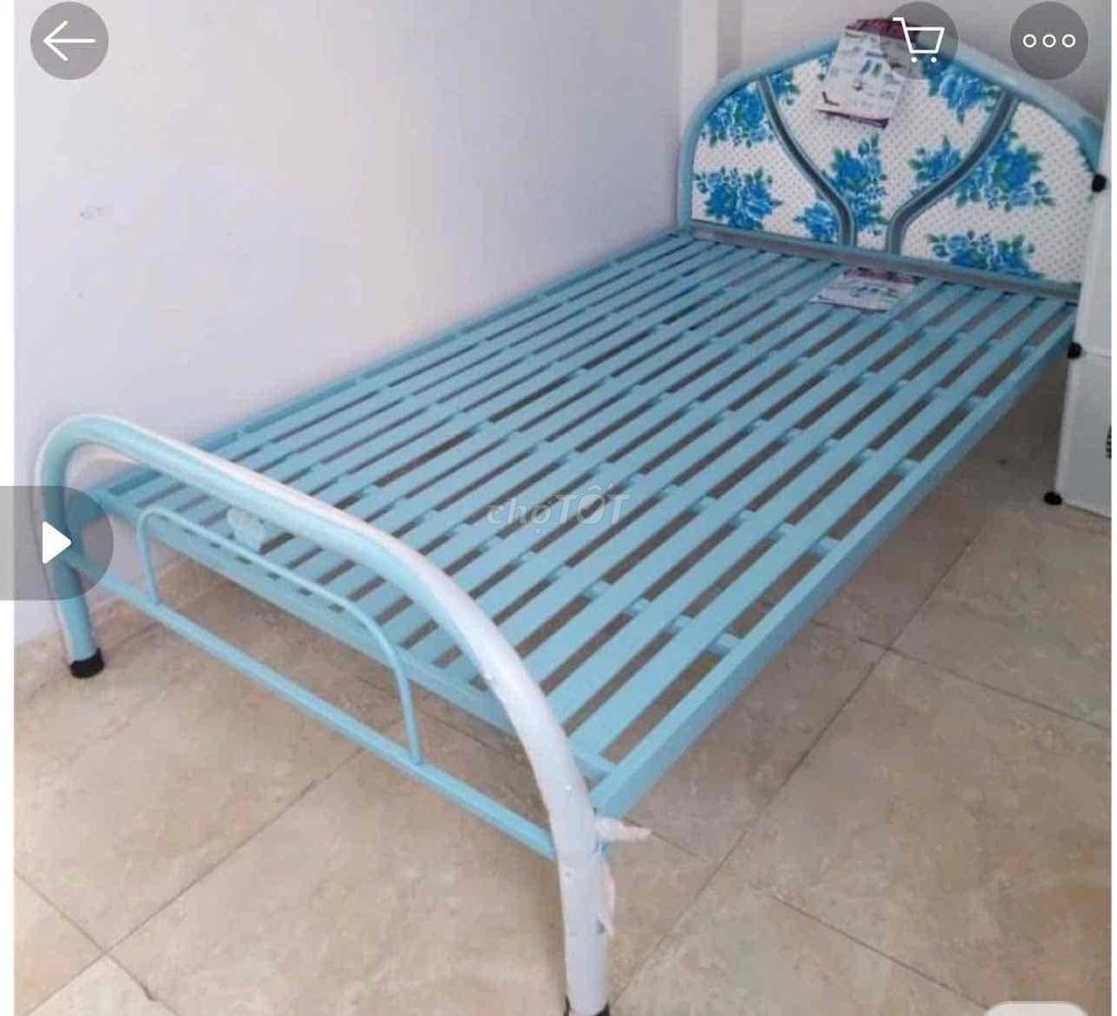 Giường đơn Sắt Xanh Tốt. Mua bán Giường, chăn ga gối nệm tại Quận Đống Đa Hà Nội được đăng bởi Thu Kim hình 1
