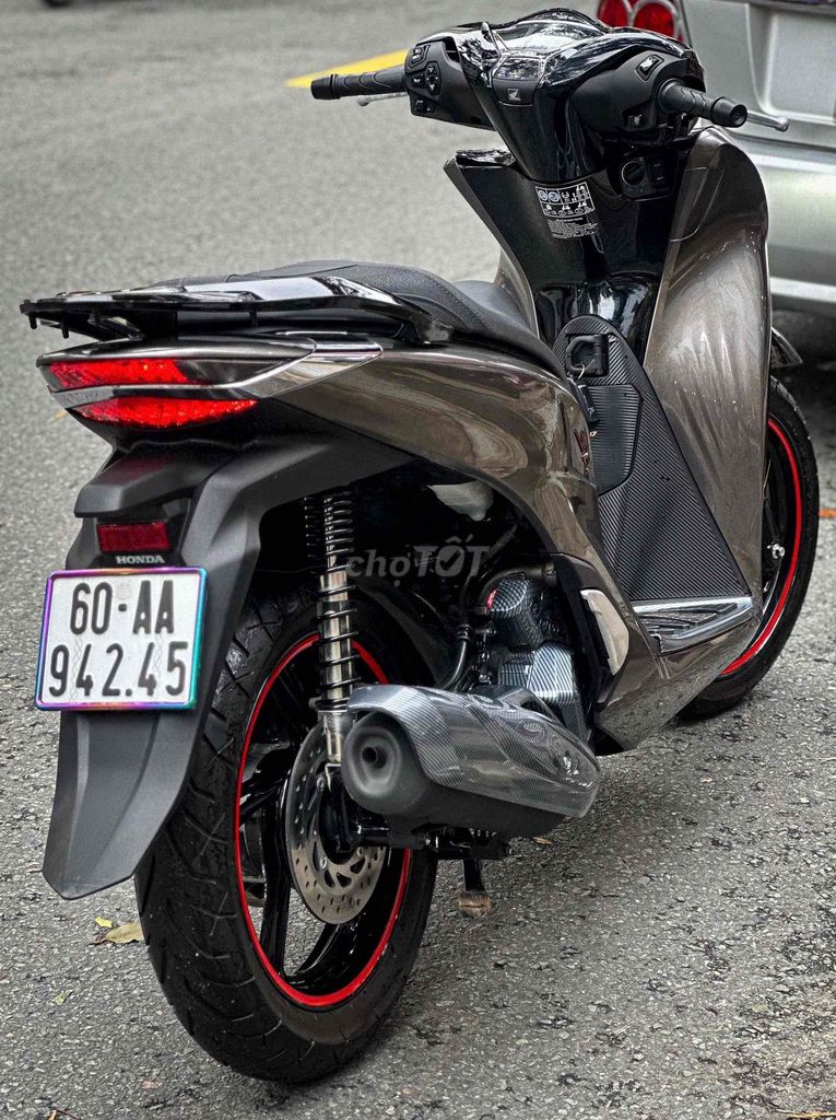 Sh 125i 2025 2000km có góp. Mua bán Xe máy tại Thành phố Biên Hòa Đồng Nai được đăng bởi Xe Máy Sơn Trung Duy hình 7