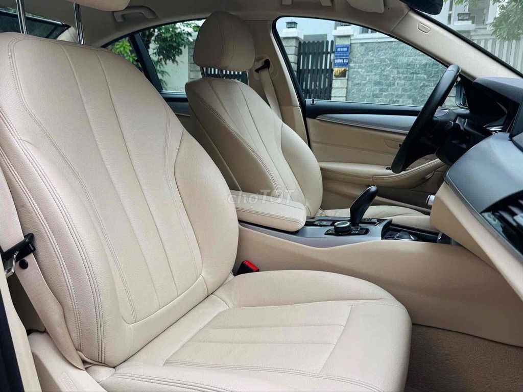 BMW 520i 2018. Mua bán Ô tô tại Quận 7 Tp Hồ Chí Minh được đăng bởi James Do hình 6