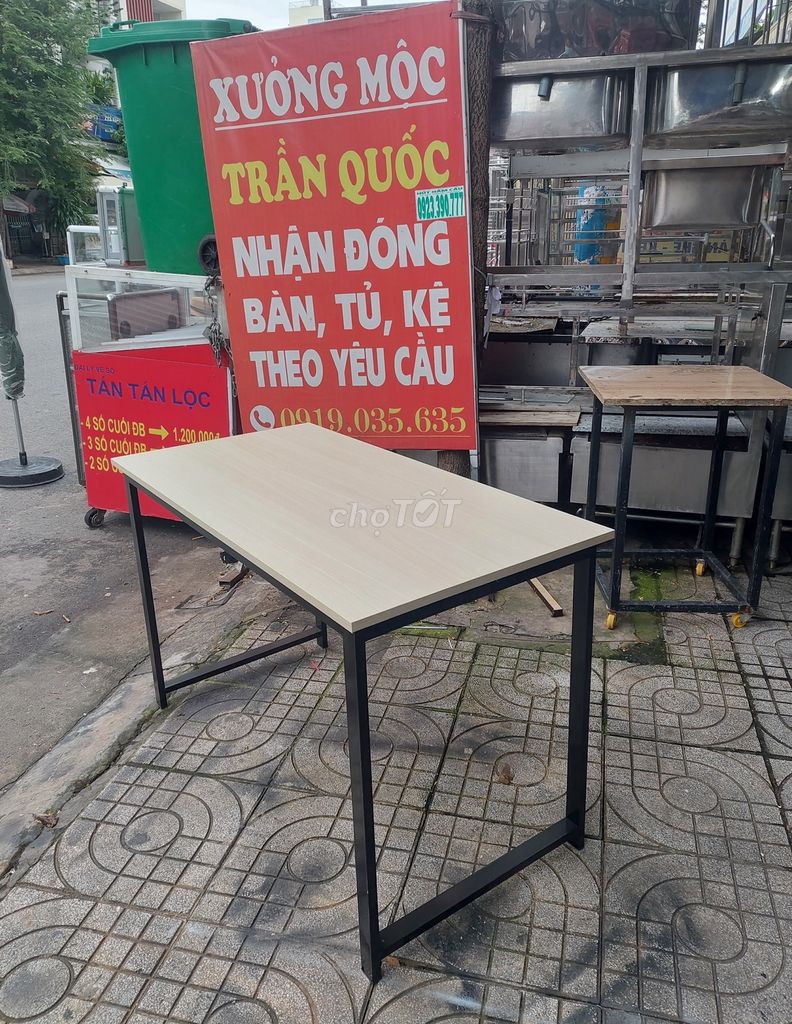 BÀN LÀM VIỆC CHÂN SẮT HÀN KHUNG