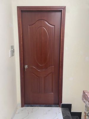 Cung cấp cửa gỗ HDF Veneer uy tín tại Bình Chánh