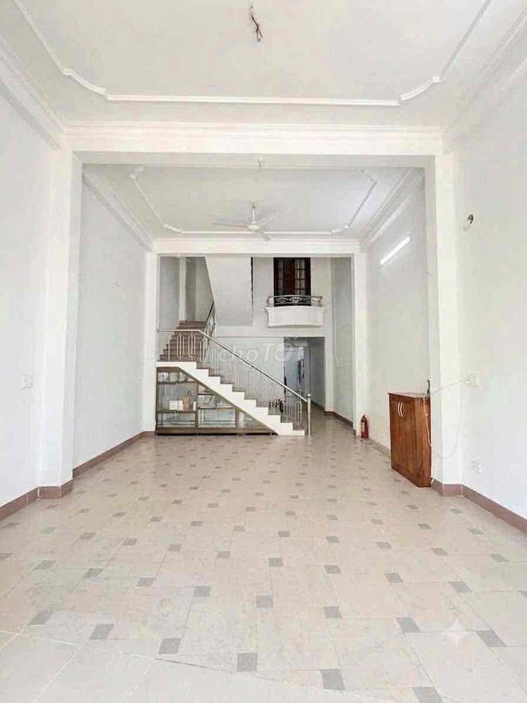 Аренда · 3 комн. · 90 м² · Quận Sơn Trà, ул. Đường Nguyễn Chí Diểu