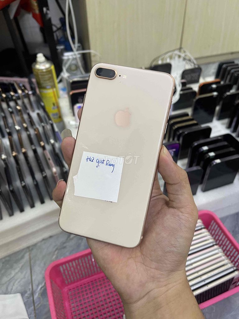 Apple iPhone 8 Plus 64GB Vàng hồng. Mua bán Điện thoại tại Quận 4 Tp Hồ Chí Minh được đăng bởi Quốc Đạt 888 hình 1