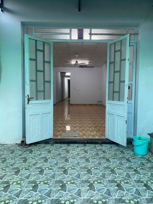 Nhà phố 160 m² · 3 PN · Đường Quốc lộ 50