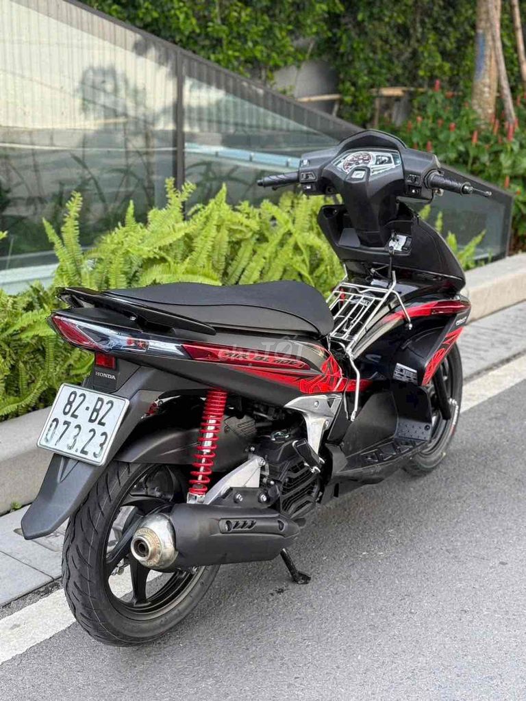 Honda Air Blade 2010 Thái Đen. Mua bán Xe máy tại Quận Gò Vấp Tp Hồ Chí Minh được đăng bởi Hoàng Bách  hình 3