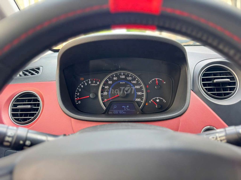 2014 1.2 AT - 106000 km. Mua bán Ô tô tại Quận 12 Tp Hồ Chí Minh được đăng bởi TRƯƠNG THÀNH PHÚ hình 6