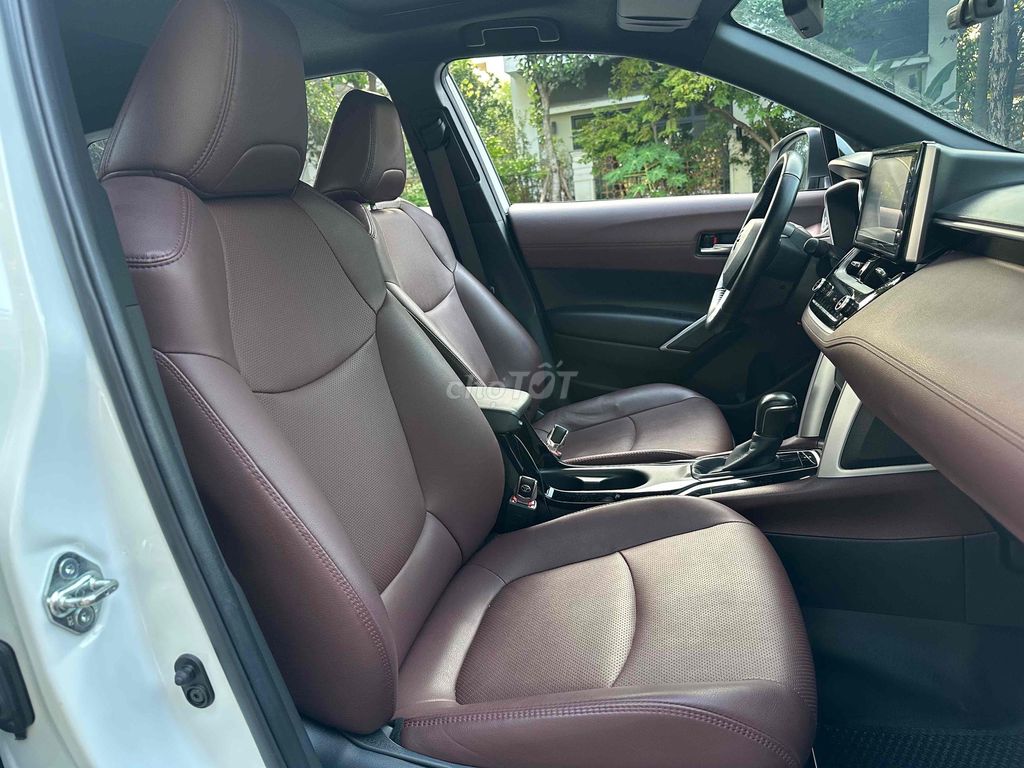 Toyota Corolla Cross 2022 1.8V - 22000Km Trắng. Mua bán Ô tô tại Quận Cầu Giấy Hà Nội được đăng bởi Vũ Kiên hình 12