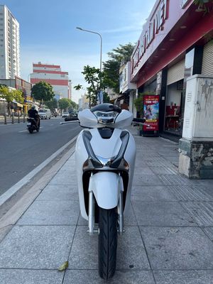 Honda SH 125 CBS 2017 Trắng. Mua bán Xe máy tại Quận Gò Vấp Tp Hồ Chí Minh được đăng bởi VÕ MINH HẬU