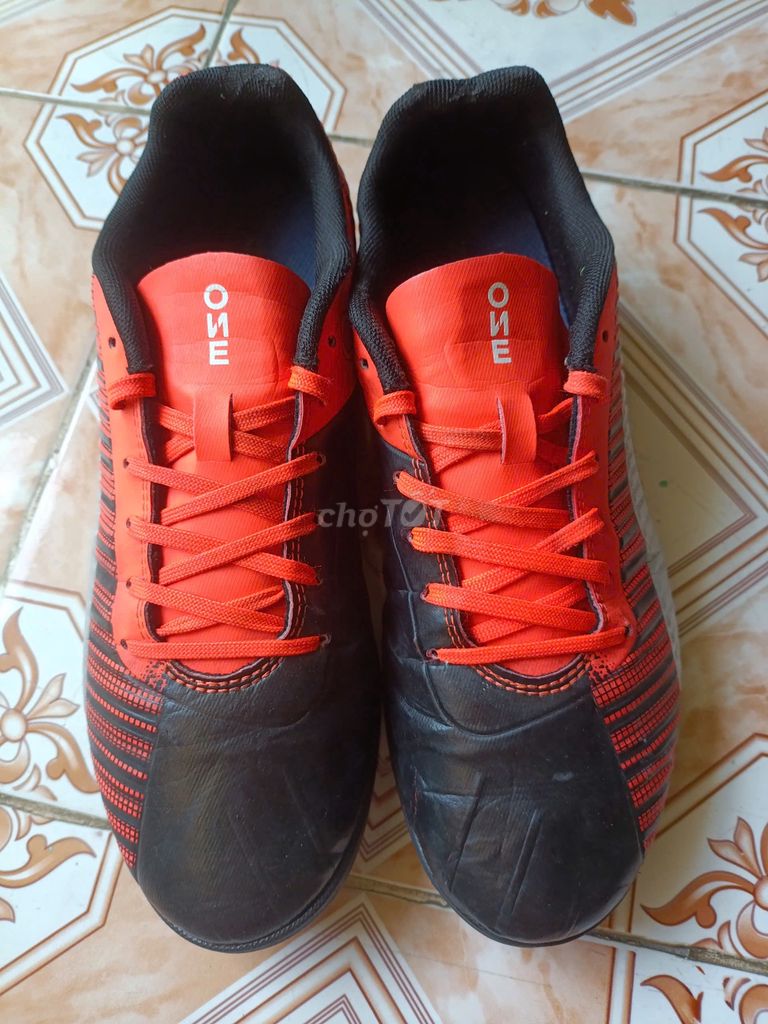 Puma One 5.4 Cam Đen Size 41 26.5cm