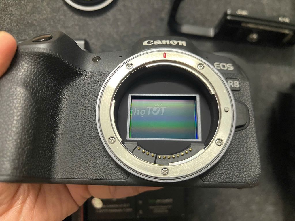 Máy ảnh Canon R8 Đen. Mua bán Máy ảnh, Máy quay tại Quận Gò Vấp Tp Hồ Chí Minh được đăng bởi Anh Tuấn Nguyễn hình 1