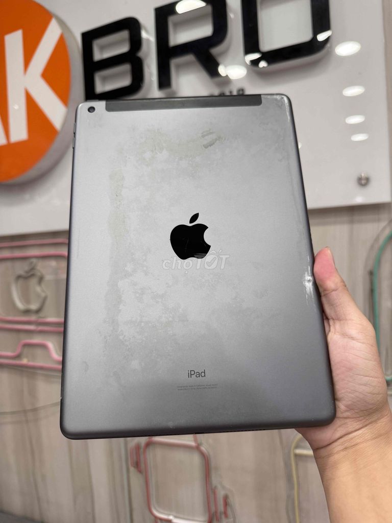 Apple iPad Gen 7 32GB WiFi. Mua bán Máy tính bảng tại Quận Bình Thạnh Tp Hồ Chí Minh được đăng bởi Lê Khanh hình 1