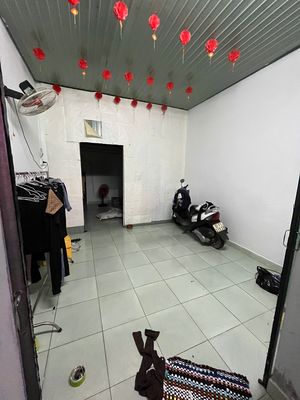 Room 40 m² · Đường Duy Tân